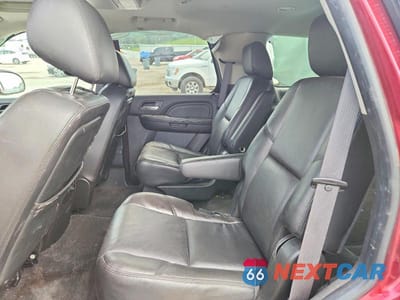 Zdjęcie 11 z 14 samochodu: 2011 GMC YUKON DENALI VIN:1GKS2EEF9BR249865 - miniatura
