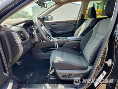 Zdjęcie 7 z 12 samochodu: 2023 NISSAN ROGUE SV VIN:JN8BT3BB6PW469122 - miniatura