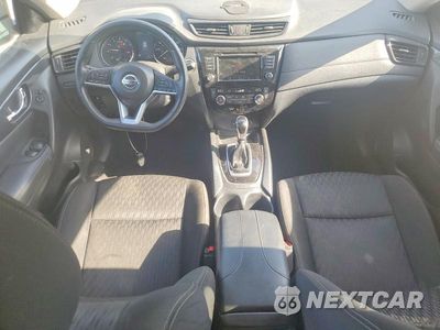 Zdjęcie 8 z 14 samochodu: 2019 NISSAN ROGUE SV VIN:KNMAT2MT9KP536354 - miniatura