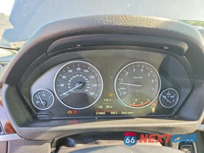 Zdjęcie 9 z 12 samochodu: 2014 BMW 328 XI VIN:WBA3G7C58EK296256 - miniatura