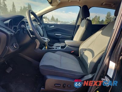 Zdjęcie 7 z 13 samochodu: 2017 FORD ESCAPE SE VIN:1FMCU9GD2HUC53853 - miniatura