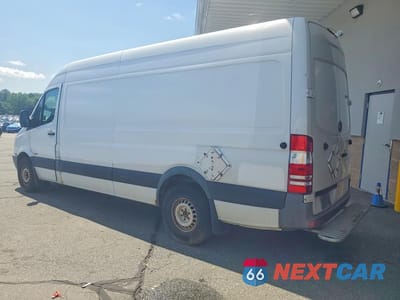 Drugie zdjęcie samochodu z przodu: 2012 MERCEDES-BENZ SPRINTER 2500 VIN:WD3PE8CB1C5693948 - miniatura