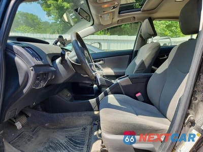 Zdjęcie 7 z 13 samochodu: 2013 TOYOTA PRIUS THREE VIN:JTDKN3DU5D1718720 - miniatura