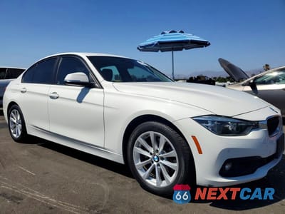 Czwarte zdjęcie samochodu z boku: 2018 BMW 320 I VIN:WBA8A9C5XJAH14709 - miniatura