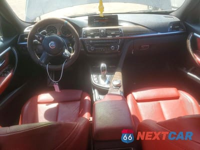Zdjęcie 8 z 12 samochodu: 2017 BMW 330 I VIN:WBA8B9G54HNU51043 - miniatura