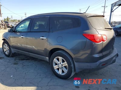 Drugie zdjęcie samochodu z przodu: 2011 CHEVROLET TRAVERSE LS VIN:1GNKRFEDXBJ335042 - miniatura