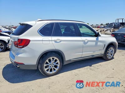 Trzecie zdjęcie samochodu z tyłu: 2016 BMW X5 SDRIVE35I VIN:5UXKR2C53G0U17493 - miniatura