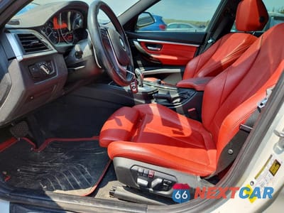 Zdjęcie 7 z 13 samochodu: 2018 BMW 3ER 330 I VIN:WBA8B9C53JK677202 - miniatura