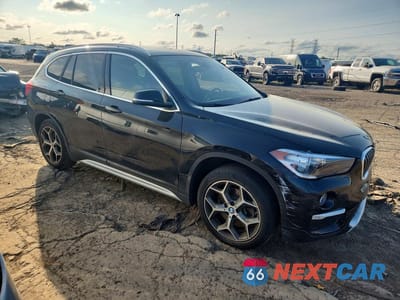 Czwarte zdjęcie samochodu z boku: 2019 BMW X1 XDRIVE28I VIN:WBXHT3C59K5L91497 - miniatura
