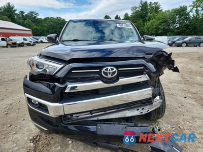 Piąte zdjęcie samochodu w środku: 2021 TOYOTA 4RUNNER LIMITED VIN:JTEKU5JR4M5869390 - miniatura
