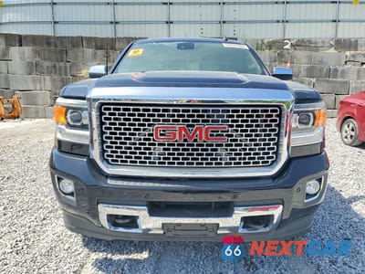 Piąte zdjęcie samochodu w środku: 2015 GMC SIERRA K3500 DENALI VIN:1GT424E87FF140392 - miniatura