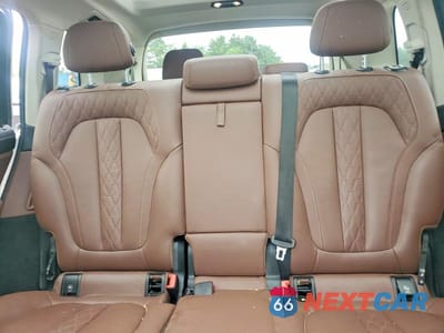 Zdjęcie 10 z 13 samochodu: 2022 BMW X7 XDRIVE40I VIN:5UXCW2C04N9K89288 - miniatura