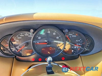 Zdjęcie 9 z 12 samochodu: 1999 PORSCHE 911 CARRERA VIN:WP0AA2990XS621221 - miniatura