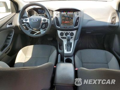 Zdjęcie 8 z 12 samochodu: 2012 FORD FOCUS VIN:1FAHP3F20CL458123 - miniatura