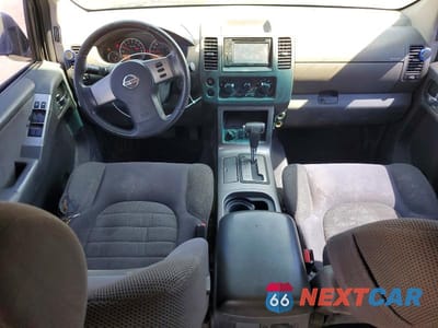 Zdjęcie 8 z 13 samochodu: 2006 NISSAN PATHFINDER S VIN:5N1AR18WX6C637912 - miniatura