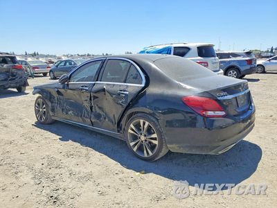 Drugie zdjęcie samochodu z przodu: 2016 MERCEDES-BENZ C 300 VIN:55SWF4JB2GU132879 - miniatura
