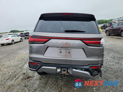 Zdjęcie 6 z 14 samochodu: 2024 LEXUS LX 600 LUXURY VIN:JTJGB7CX4R4040286 - miniatura