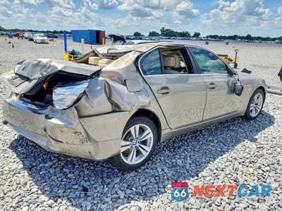Trzecie zdjęcie samochodu z tyłu: 2010 BMW 528 I VIN:WBANU5C51AC365475 - miniatura