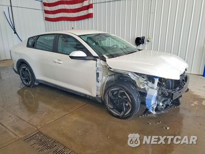 Czwarte zdjęcie samochodu z boku: 2025 KIA K4 EX VIN:3KPFU4DE7SE081908 - miniatura