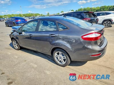 Drugie zdjęcie samochodu z przodu: 2018 FORD FIESTA SE VIN:3FADP4BJ3JM125931 - miniatura