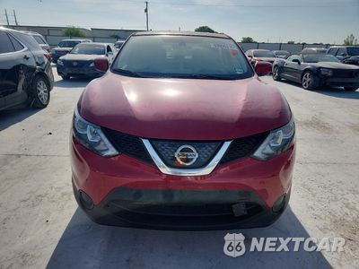 Piąte zdjęcie samochodu w środku: 2018 NISSAN ROGUE SPORT S VIN:JN1BJ1CP8JW183556 - miniatura