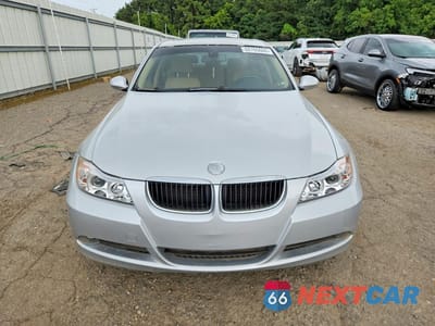 Piąte zdjęcie samochodu w środku: 2006 BMW 325 I VIN:WBAVB135X6PT19190 - miniatura