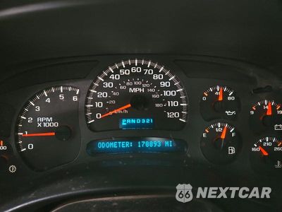 Zdjęcie 9 z 12 samochodu: 2003 CHEVROLET SILVERADO K2500 HEAVY DUTY VIN:1GCHK24U13E326905 - miniatura