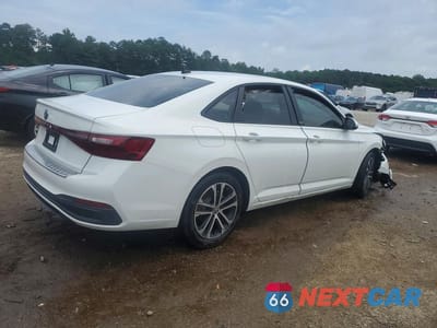 Trzecie zdjęcie samochodu z tyłu: 2026 VOLKSWAGEN JETTA SPORT VIN:3VWBW7BU8TM004991 - miniatura