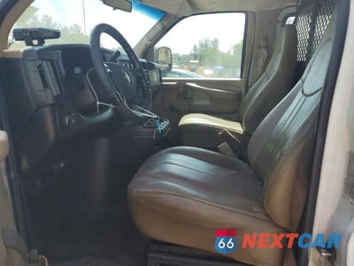 Zdjęcie 7 z 13 samochodu: 2008 CHEVROLET EXPRESS G3500 VIN:1GCHG35K381162561 - miniatura