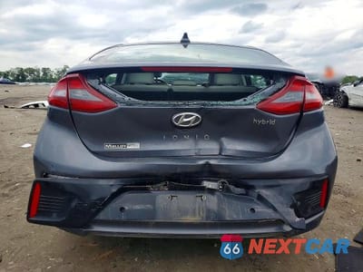 Zdjęcie 6 z 12 samochodu: 2018 HYUNDAI IONIQ LIMITED VIN:KMHC05LC5JU081812 - miniatura