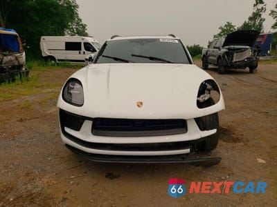 Piąte zdjęcie samochodu w środku: 2022 PORSCHE MACAN VIN:WP1AA2A59NLB03509 - miniatura