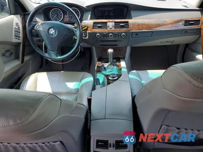 Zdjęcie 8 z 12 samochodu: 2006 BMW 530 XIT VIN:WBANN73586CN02573 - miniatura