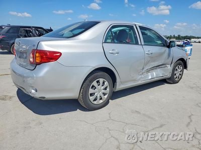 Trzecie zdjęcie samochodu z tyłu: 2010 TOYOTA COROLLA LE VIN:2T1BU4EE4AC399897 - miniatura