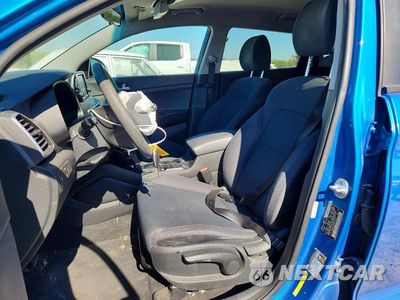 Zdjęcie 7 z 13 samochodu: 2019 HYUNDAI TUCSON SE VIN:KM8J2CA45KU957149 - miniatura