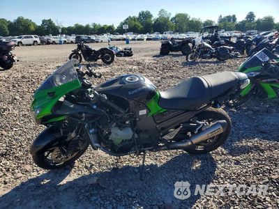 Trzecie zdjęcie samochodu z tyłu: 2020 KAWASAKI ZX1400 J VIN:JKBZXNJ13LA010887 - miniatura