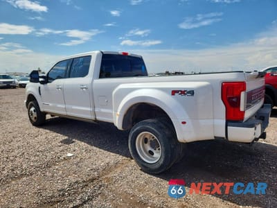 Drugie zdjęcie samochodu z przodu: 2017 FORD F350 SUPER DUTY VIN:1FT8W3DT0HED09702 - miniatura