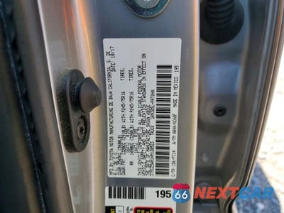 Zdjęcie 12 z 12 samochodu: 2017 TOYOTA TACOMA SR5 V6 VIN:3TMCZ5AN1HM120523 - miniatura