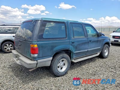 Trzecie zdjęcie samochodu z tyłu: 1996 FORD EXPLORER VIN:1FMDU34X4TZA89226 - miniatura