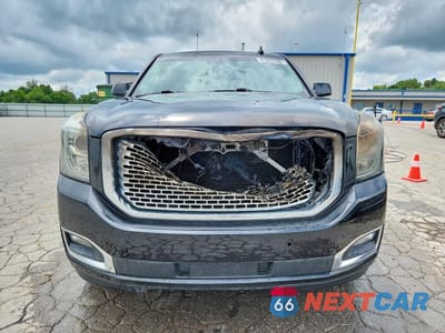 Piąte zdjęcie samochodu w środku: 2016 GMC YUKON XL DENALI VIN:1GKS1HKJ2GR324863 - miniatura