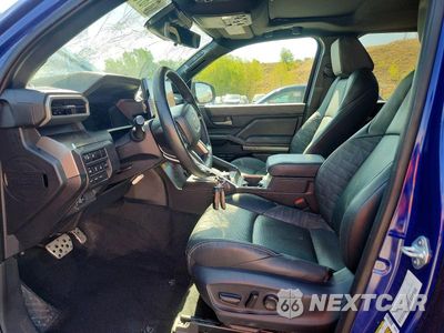Zdjęcie 7 z 12 samochodu: 2024 TOYOTA TACOMA TRD SPORT VIN:3TMLB5JN1RM081504 - miniatura