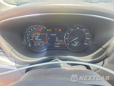 Zdjęcie 9 z 14 samochodu: 2019 LINCOLN MKC VIN:5LMCJ1C96KUL08952 - miniatura