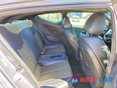 Zdjęcie 10 z 12 samochodu: 2016 HYUNDAI VELOSTER BASE VIN:KMHTC6AD6GU260586 - miniatura