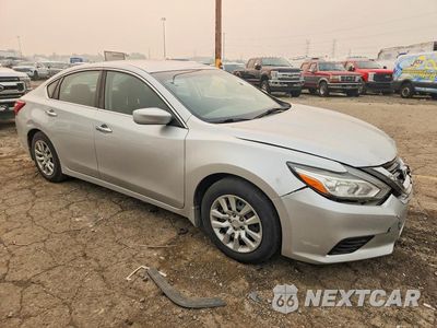 Czwarte zdjęcie samochodu z boku: 2016 NISSAN ALTIMA 2.5 S VIN:1N4AL3AP2GC240786 - miniatura