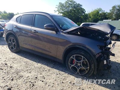 Czwarte zdjęcie samochodu z boku: 2018 ALFA ROMEO STELVIO SPORT VIN:ZASFAKPN6J7B88320 - miniatura