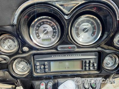 Zdjęcie 7 z 8 samochodu: 2008 HARLEY-DAVIDSON FLHTCUSE3 VIN:1HD1PR8168Y951400 - miniatura