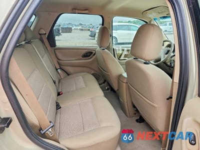 Zdjęcie 10 z 12 samochodu: 2005 FORD ESCAPE XLT VIN:1FMYU03175KB46138 - miniatura
