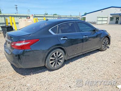 Trzecie zdjęcie samochodu z tyłu: 2018 NISSAN ALTIMA 2.5/S/SV/SL/SR VIN:1N4AL3AP3JC295402 - miniatura