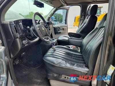 Zdjęcie 7 z 13 samochodu: 2012 CHEVROLET EXPRESS G1500 3LT VIN:1GBSGDC42C1113512 - miniatura