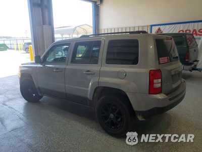 Drugie zdjęcie samochodu z przodu: 2016 JEEP PATRIOT SPORT VIN:1C4NJRBB3GD509881 - miniatura