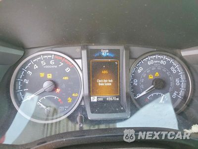 Zdjęcie 9 z 12 samochodu: 2021 TOYOTA TACOMA TRD OFF-ROAD VIN:3TMCZ5AN4MM432748 - miniatura